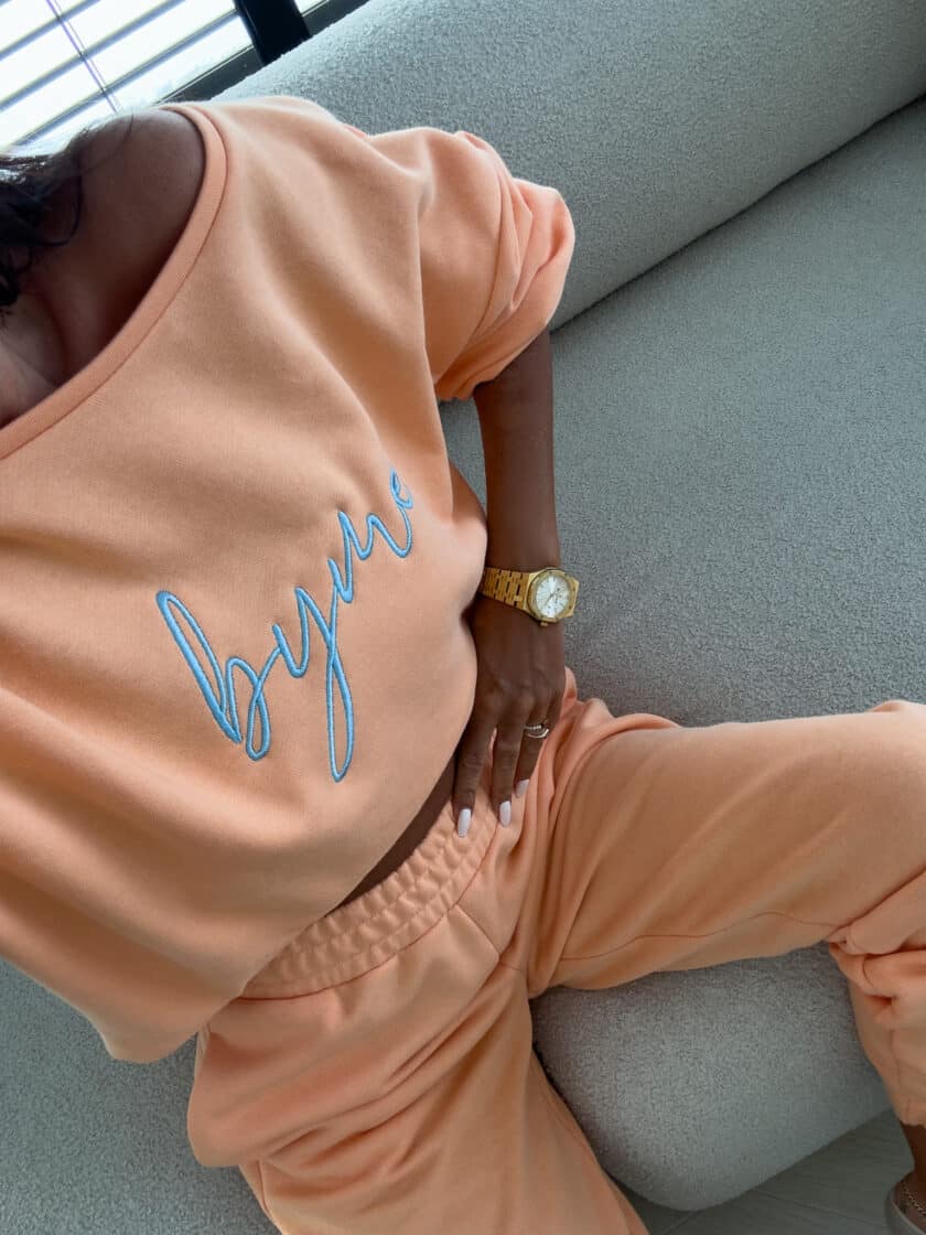 Bluza dresowa LOGO  – morelowa