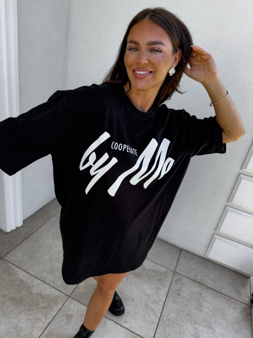 Tuniko sukienka t-shirt COLA - czarna - obrazek 6