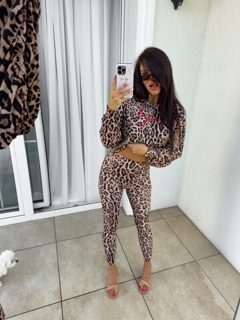 Bluza dresowa LOGO print pantera – beżowo-czarna - obrazek 14