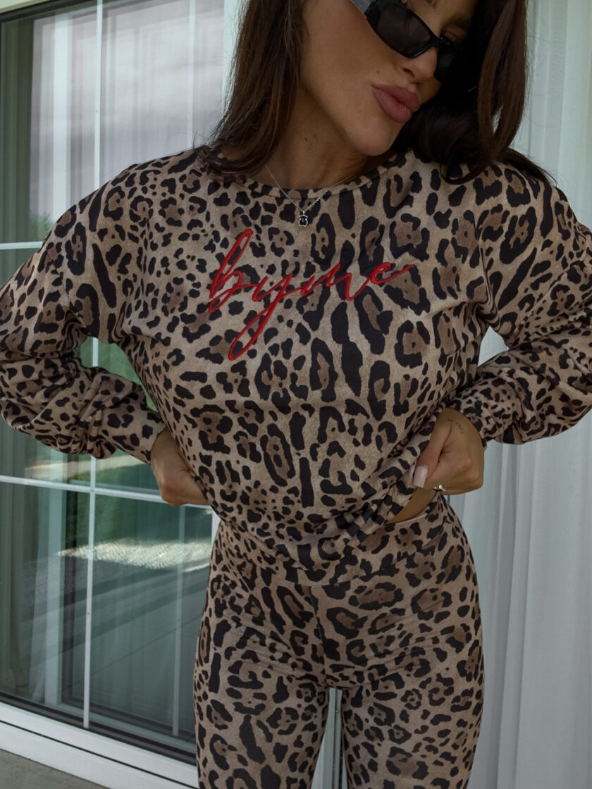 Bluza dresowa LOGO print pantera – beżowo-czarna - obrazek 16