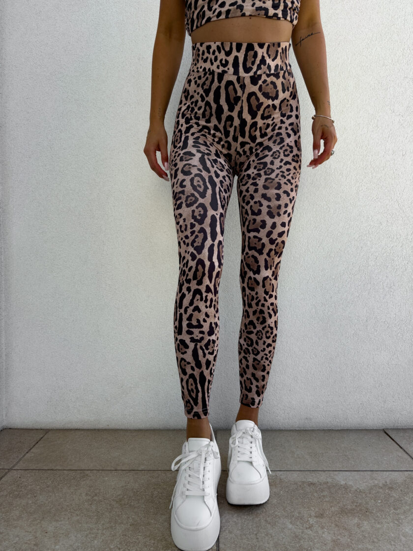 Legginsy GYM print pantera – beżowo-czarna - obrazek 17