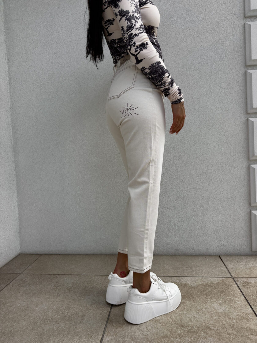 Jeansy MOM FIT BLESS – beżowe - obrazek 9