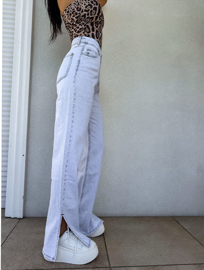 Jeansy FLARED – light jeans - obrazek 18