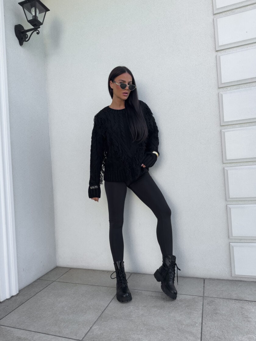 Sweter INDIANA - czarna - obrazek 7