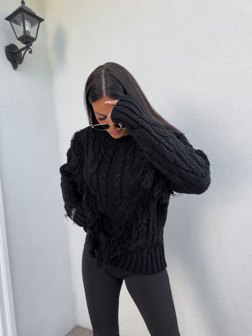 Sweter INDIANA - czarna - obrazek 10