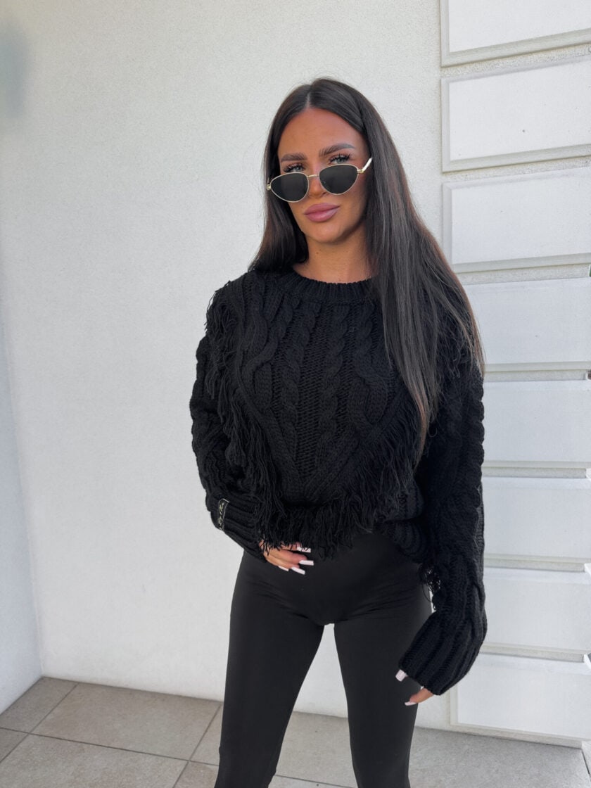 Sweter INDIANA - czarna - obrazek 4
