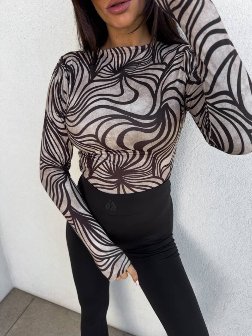 Bluzka SKIN print waves – beżowo-czekoladowa - obrazek 7