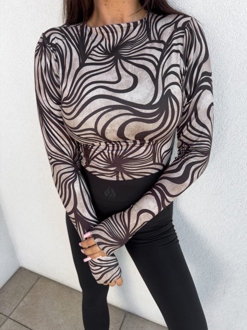 Bluzka SKIN print waves – beżowo-czekoladowa - obrazek 3
