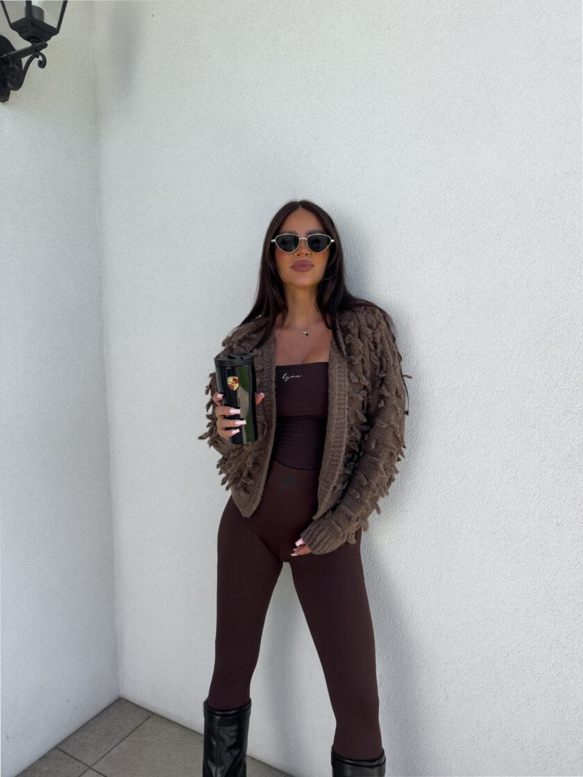 Sweter LIZZY – czekoladowy - obrazek 6
