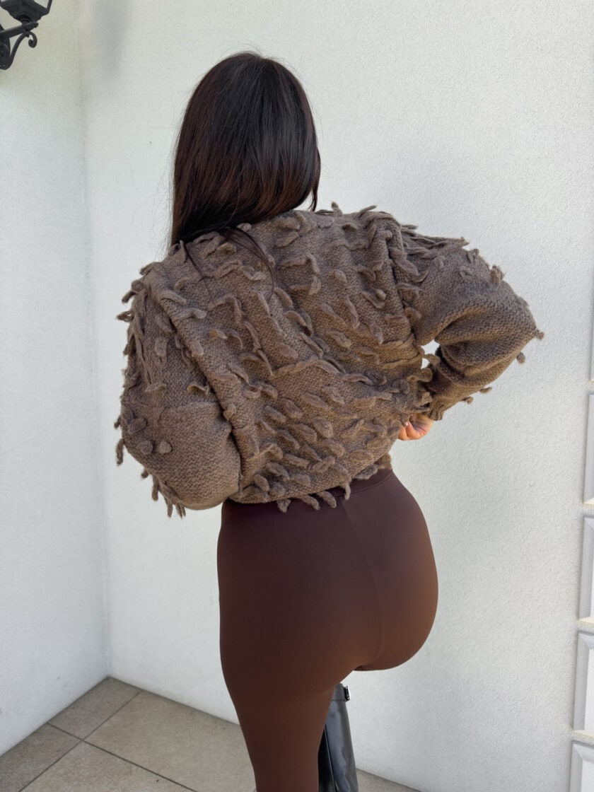 Sweter LIZZY – czekoladowy - obrazek 3