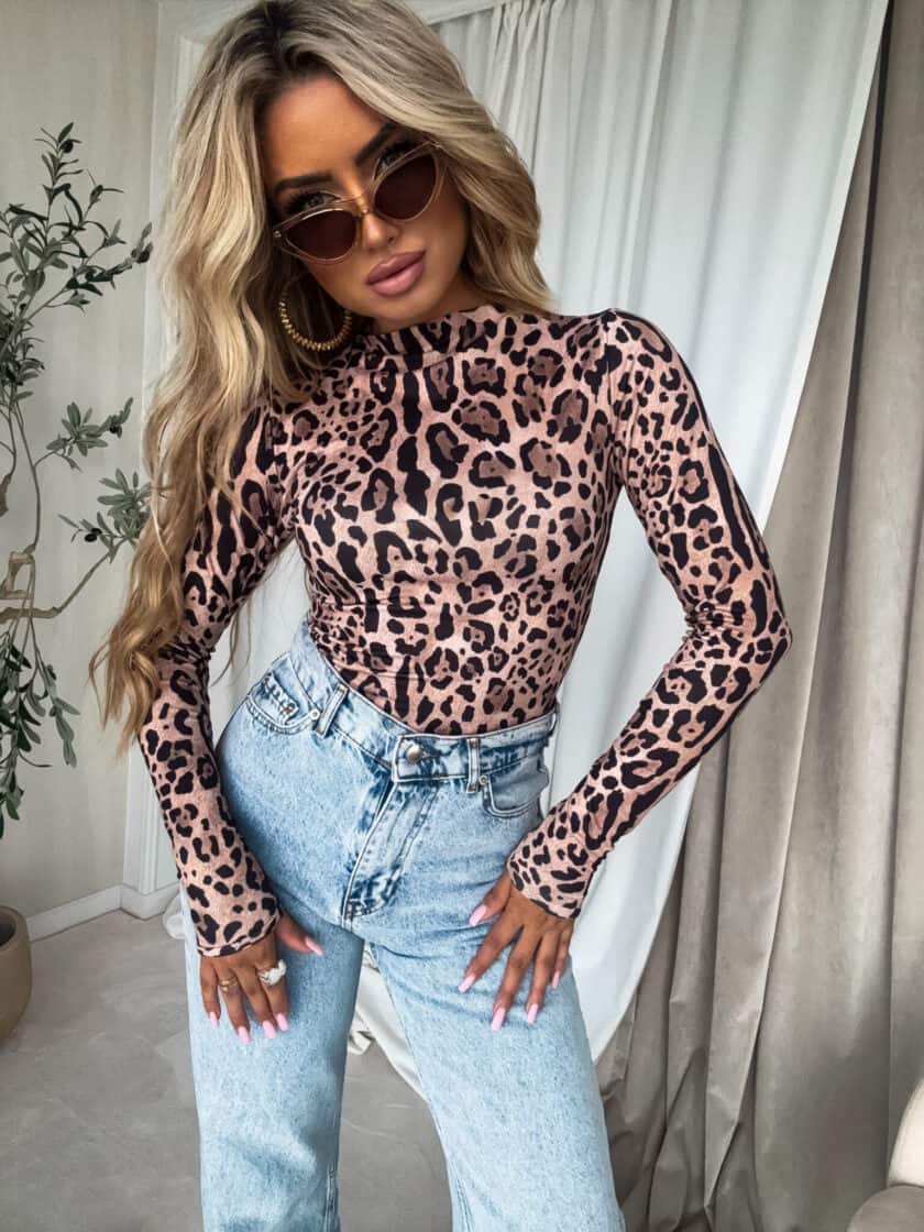 Bluzka SKIN print pantera – czekoladowo-czarna - obrazek 8