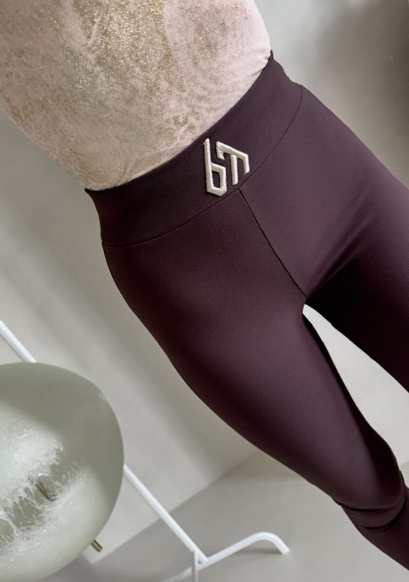 Legginsy FIT logo - czekoladowe - obrazek 3