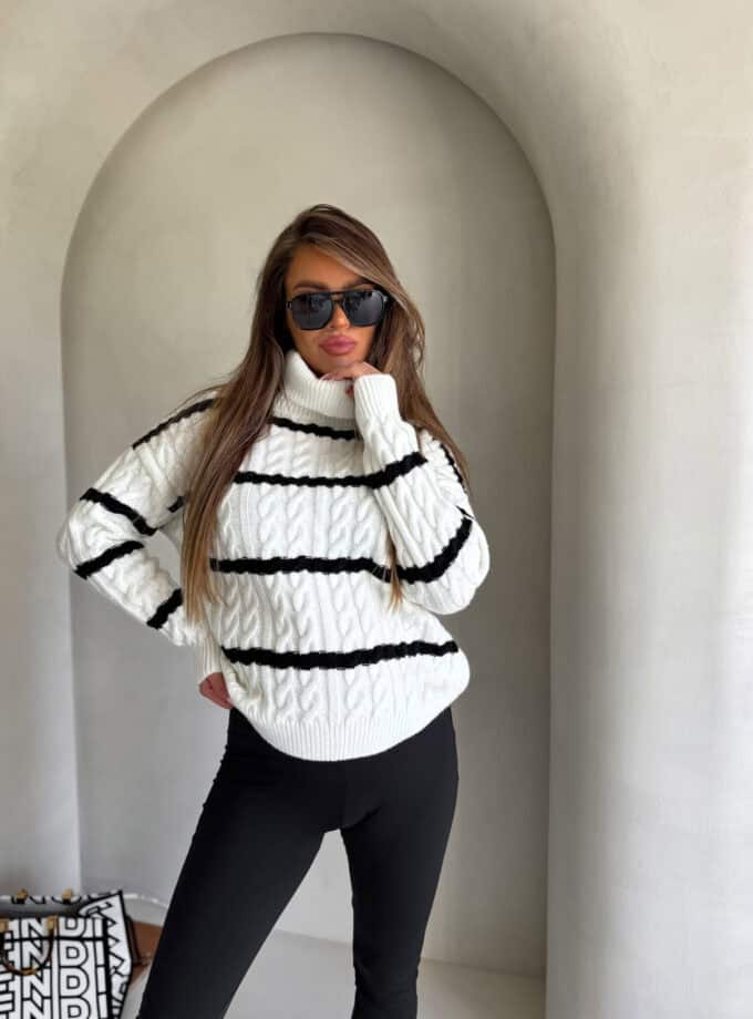 Sweter golf INKO pasy - ecru-czarne