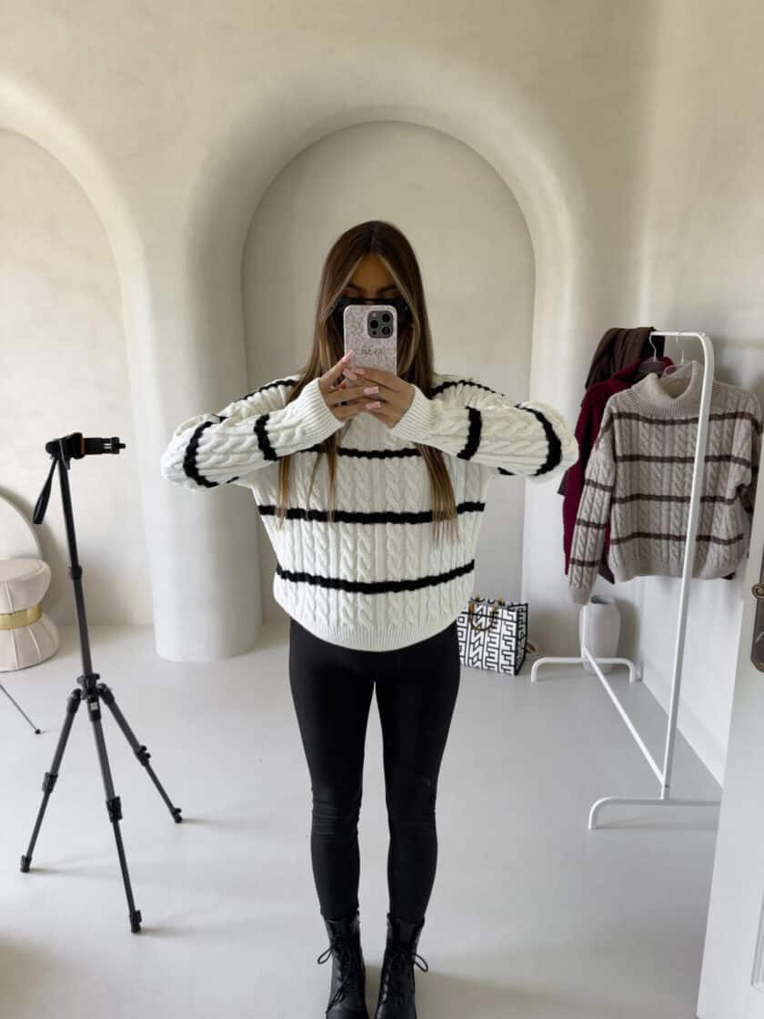 Sweter golf INKO pasy - ecru-czarne - obrazek 15