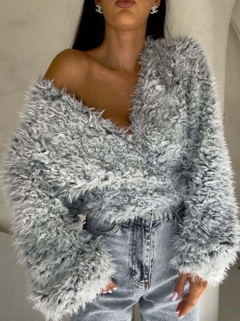 Bluzka KAIRA SHAGGY – szara - obrazek 6