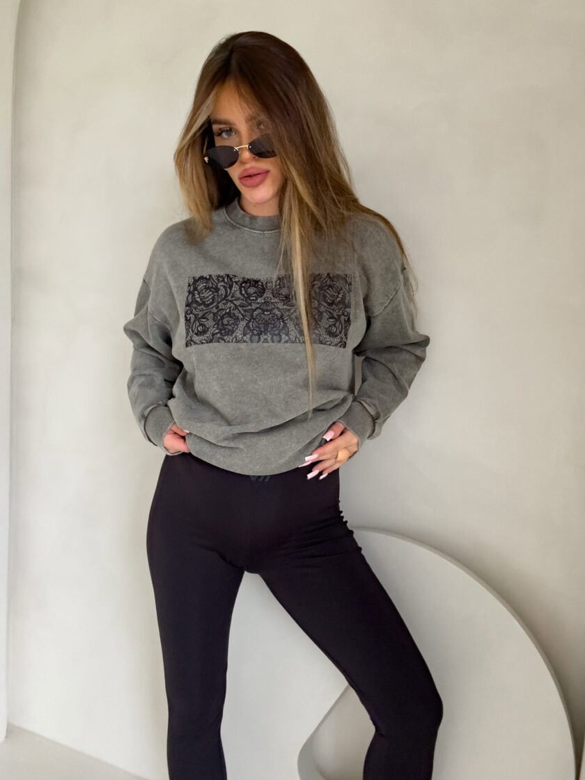 Dekatyzowana bluza KORONKA - khaki - obrazek 4