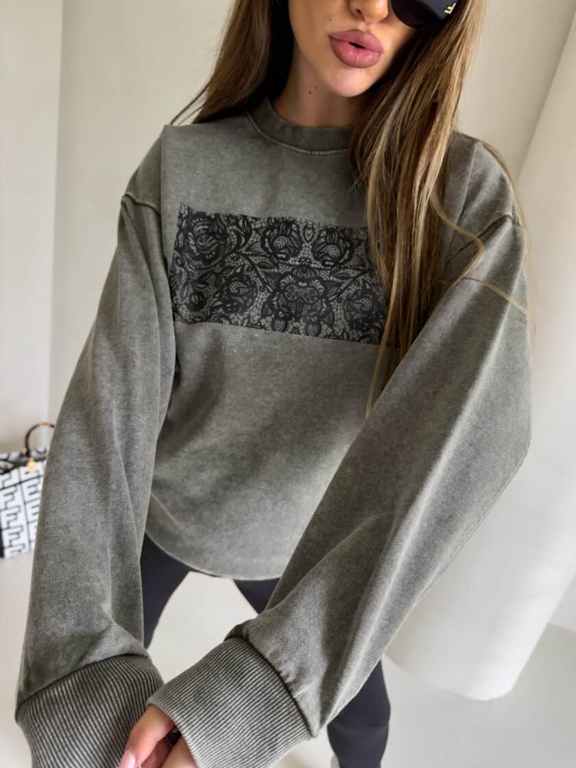 Dekatyzowana bluza KORONKA - khaki - obrazek 12