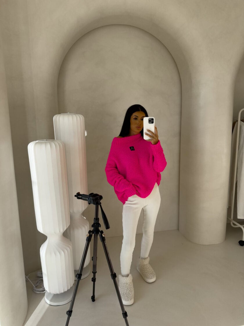 Sweter BUCLA – różowa - obrazek 11