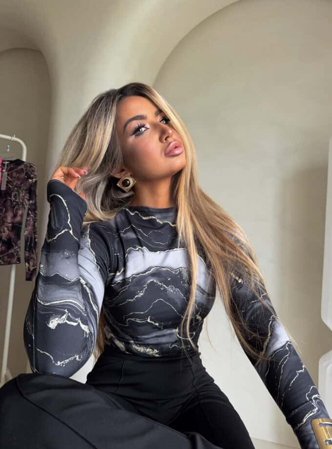 Bluzka SKIN MARMUREK – czarna