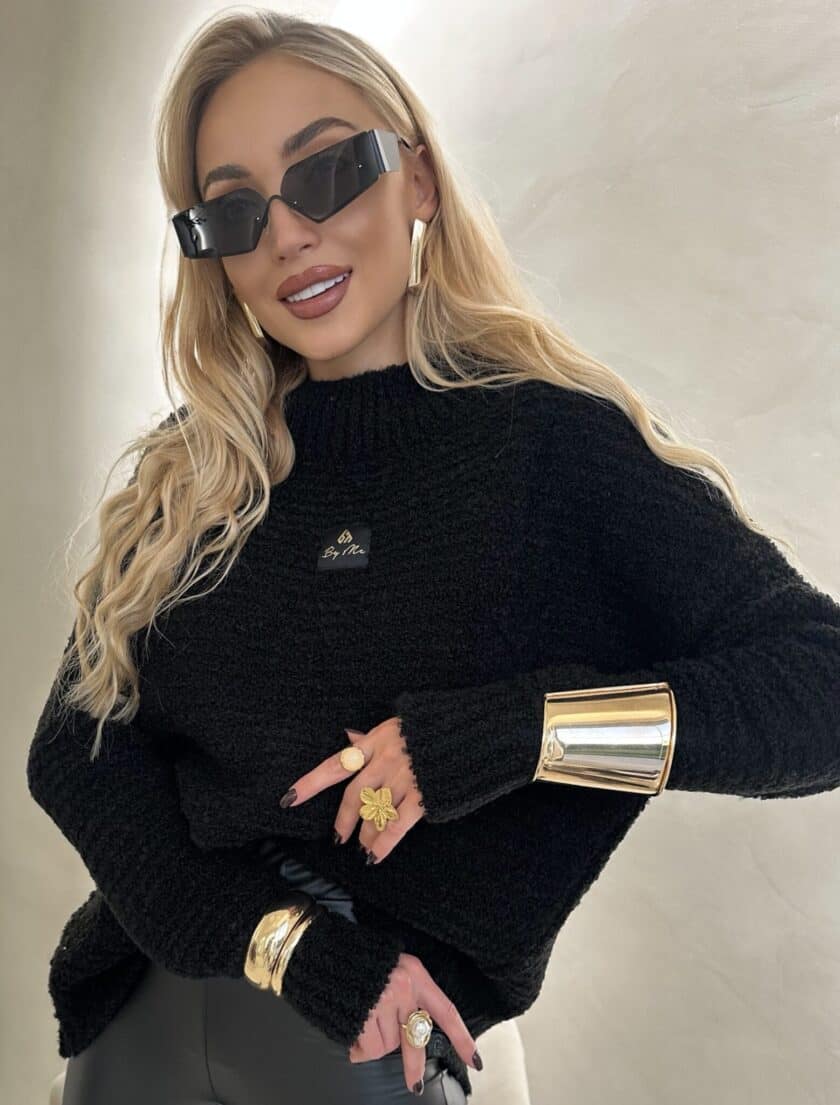 Sweter BUCLA – czarny - obrazek 7