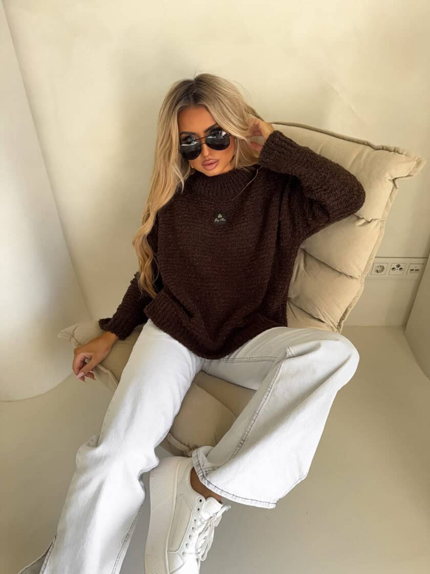 Sweter BUCLA – czekoladowy