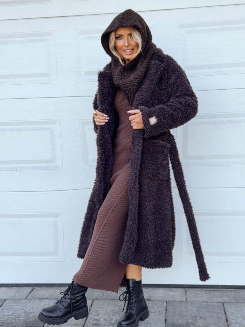 Płaszcz FUR – czekoladowy - obrazek 5