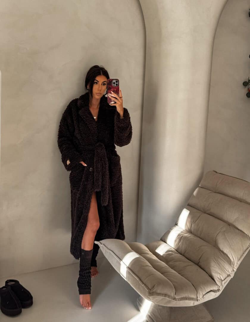 Płaszcz FUR – czekoladowy - obrazek 11