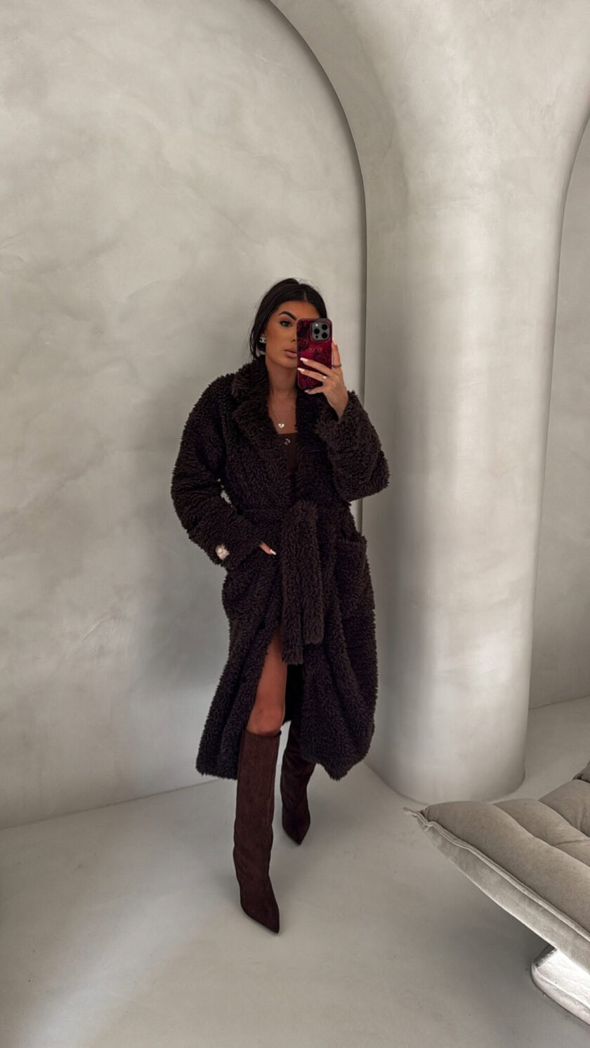 Płaszcz FUR – czekoladowy - obrazek 27