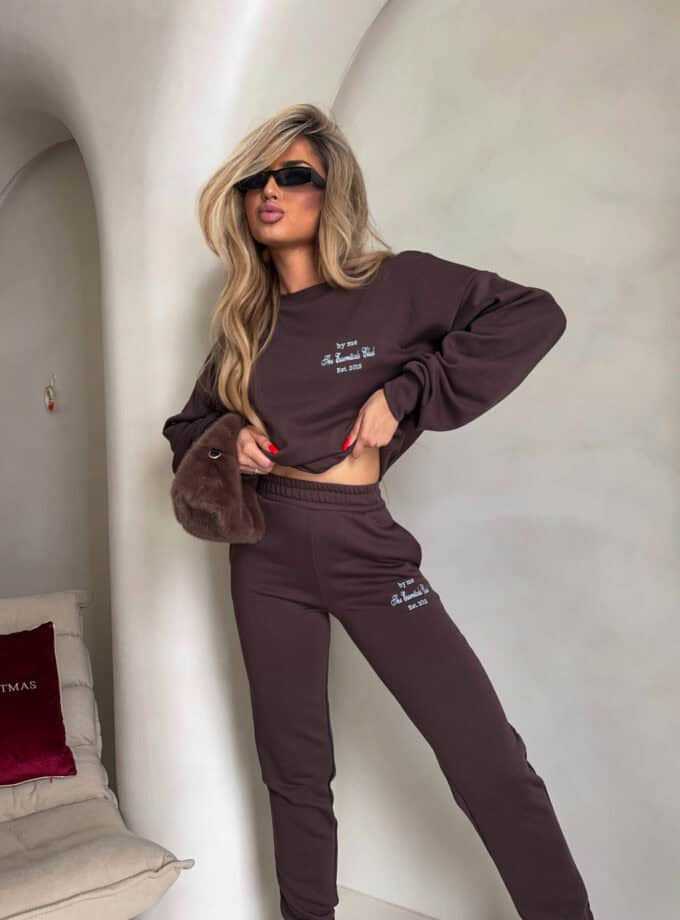 Komplet ESSENTIAL – czekoladowy