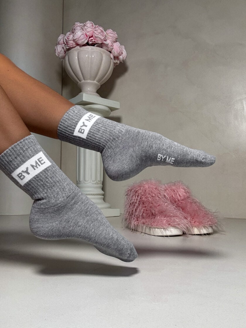 Skarpetki GUESSY – szare - obrazek 7