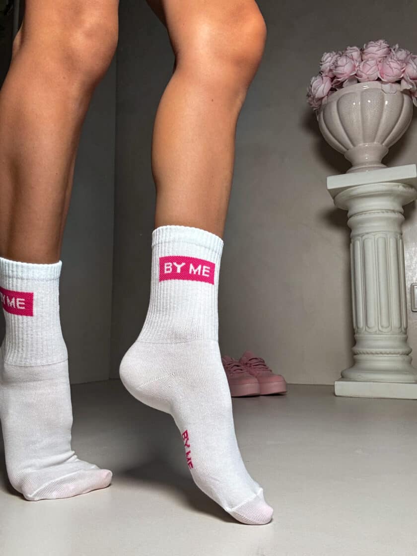 Skarpetki GUESSY – biało-różowe - obrazek 8