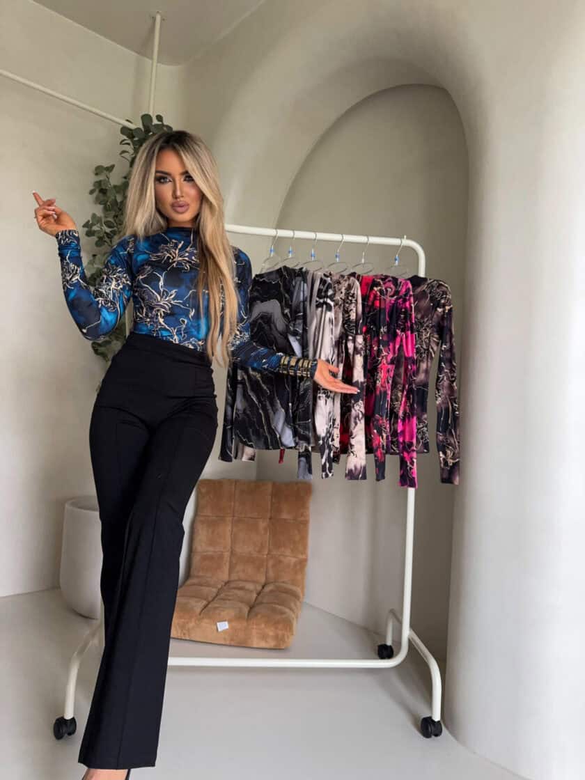 Bluzka SKIN CHAOS – niebieski - obrazek 2