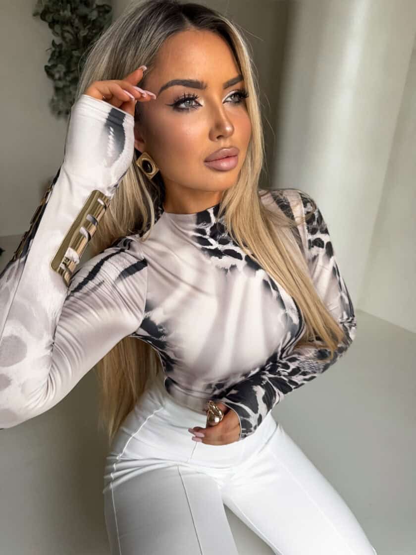 Bluzka SKIN print pantera – jasny beż - obrazek 3