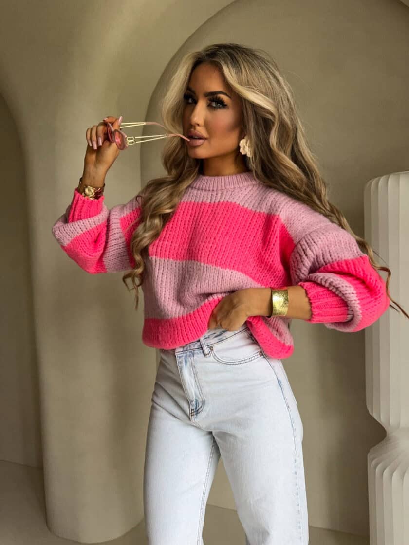 Sweter LEGEND pasy – jasny roż-koral DOSTĘPNE OD 12.01.2026r - obrazek 4