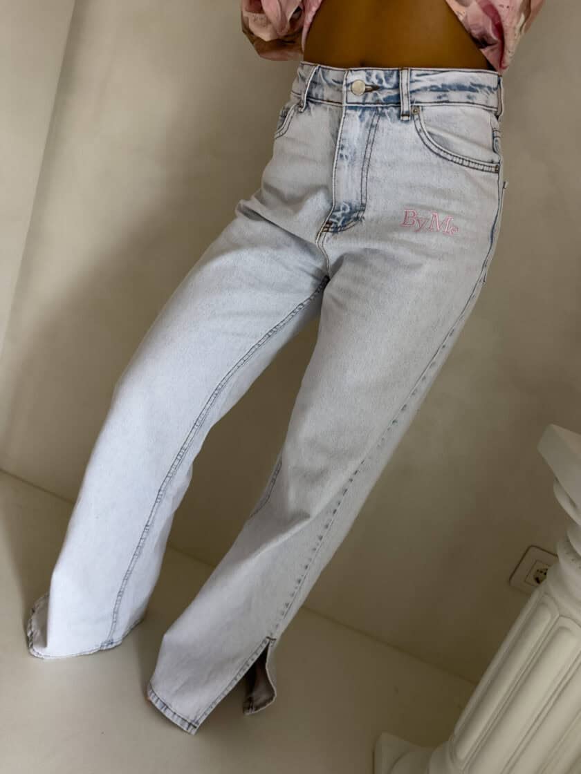 Jeansy FLARED pink one – jasny niebieski - obrazek 16