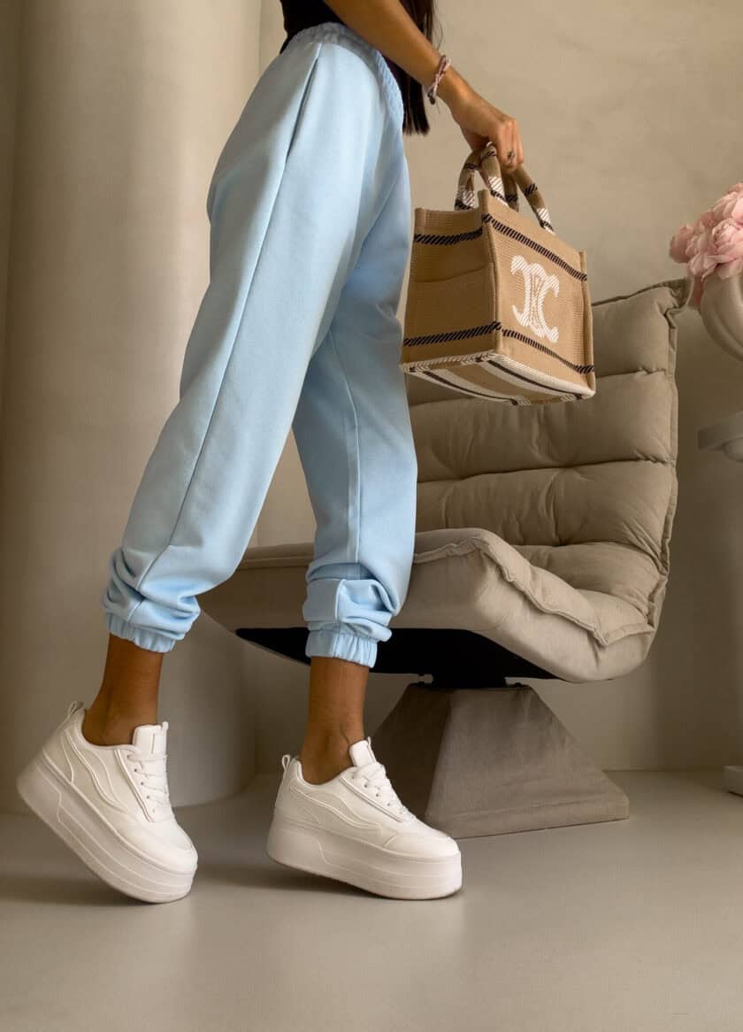 Spodnie dresowe CLASSIC - baby blue - obrazek 5