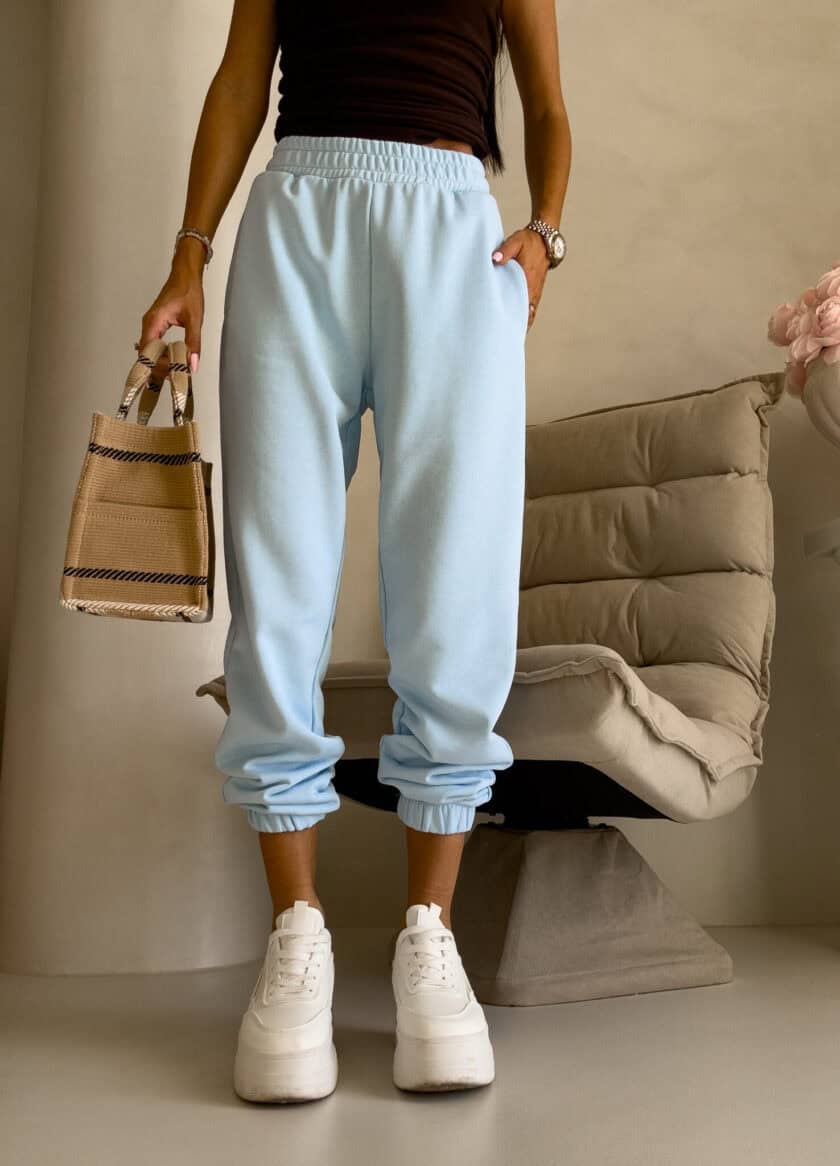 Spodnie dresowe CLASSIC - baby blue - obrazek 2