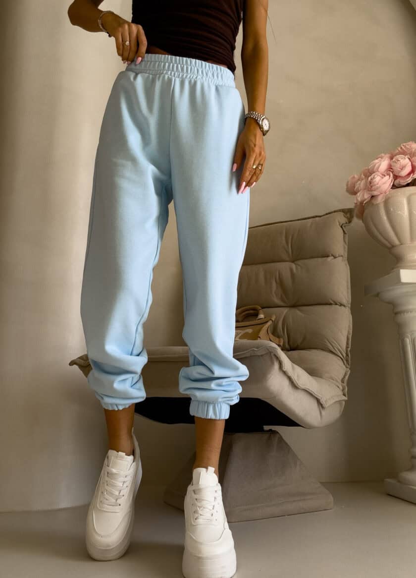 Spodnie dresowe CLASSIC - baby blue - obrazek 12