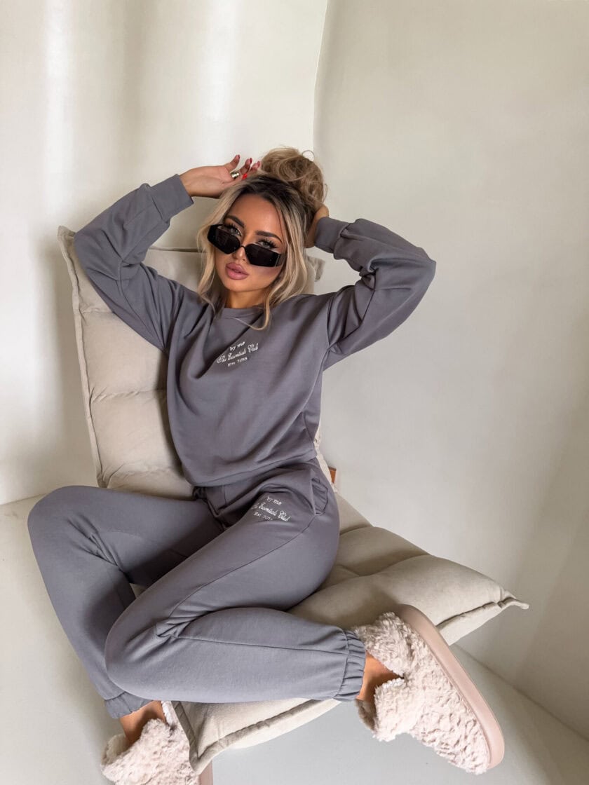 Spodnie ESSENTIAL – szare - obrazek 3