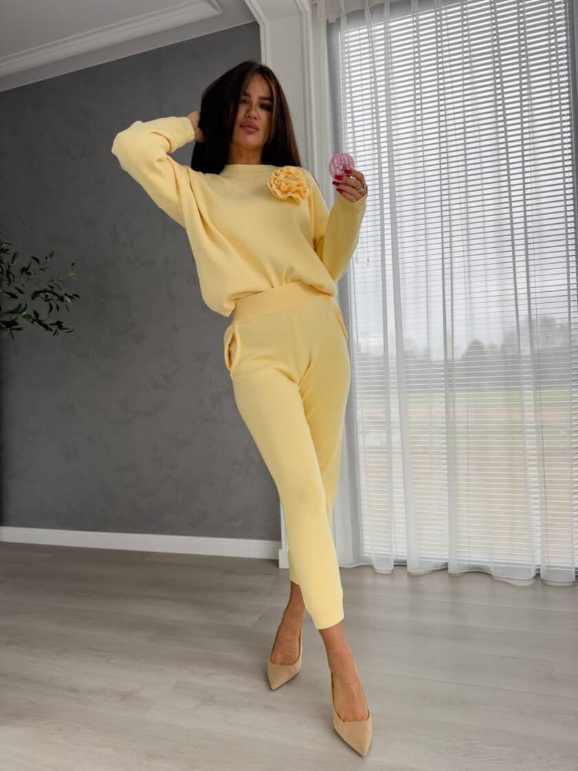 Komplet DELANI LONG – bananowy - obrazek 7