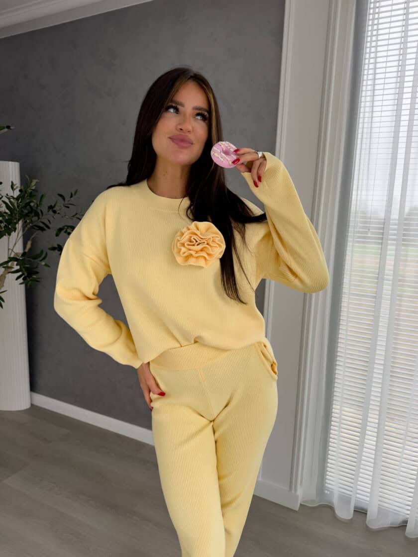 Komplet DELANI LONG – bananowy - obrazek 11