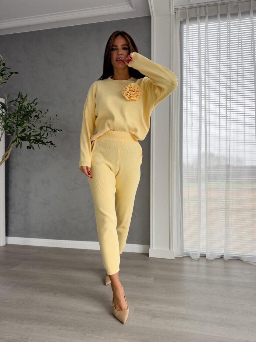 Komplet DELANI LONG – bananowy - obrazek 6