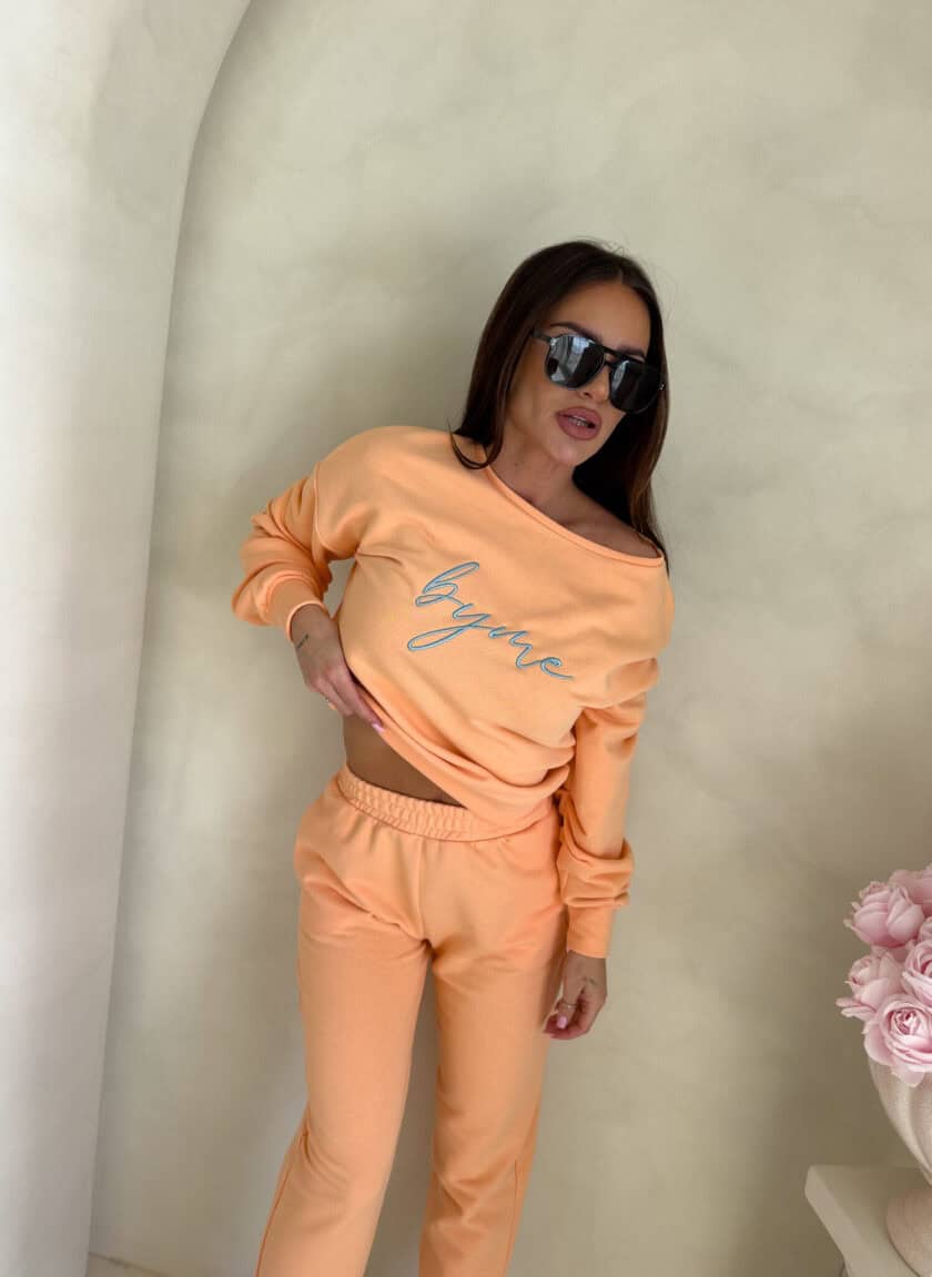 Bluza dresowa LOGO  – morelowa - obrazek 2