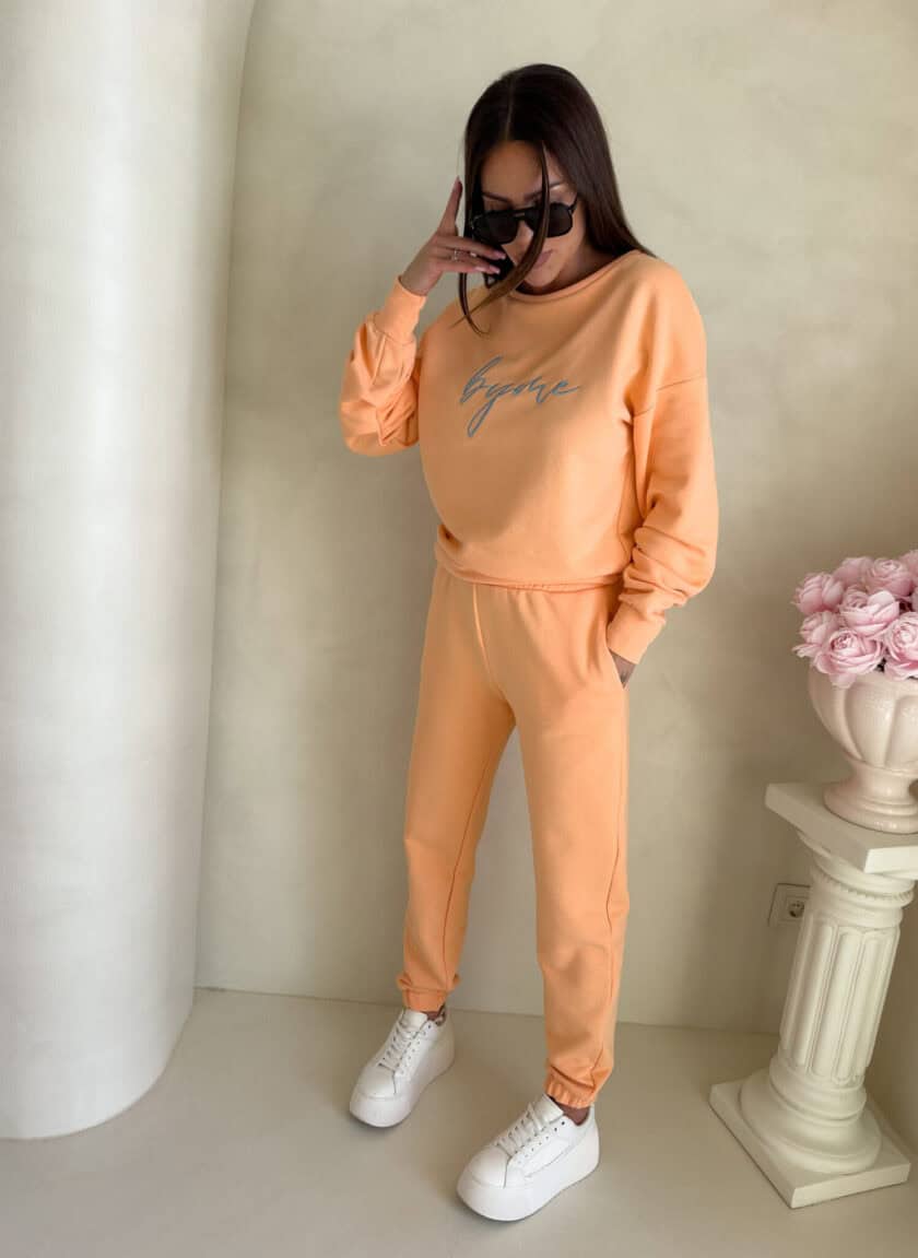 Bluza dresowa LOGO  – morelowa - obrazek 6