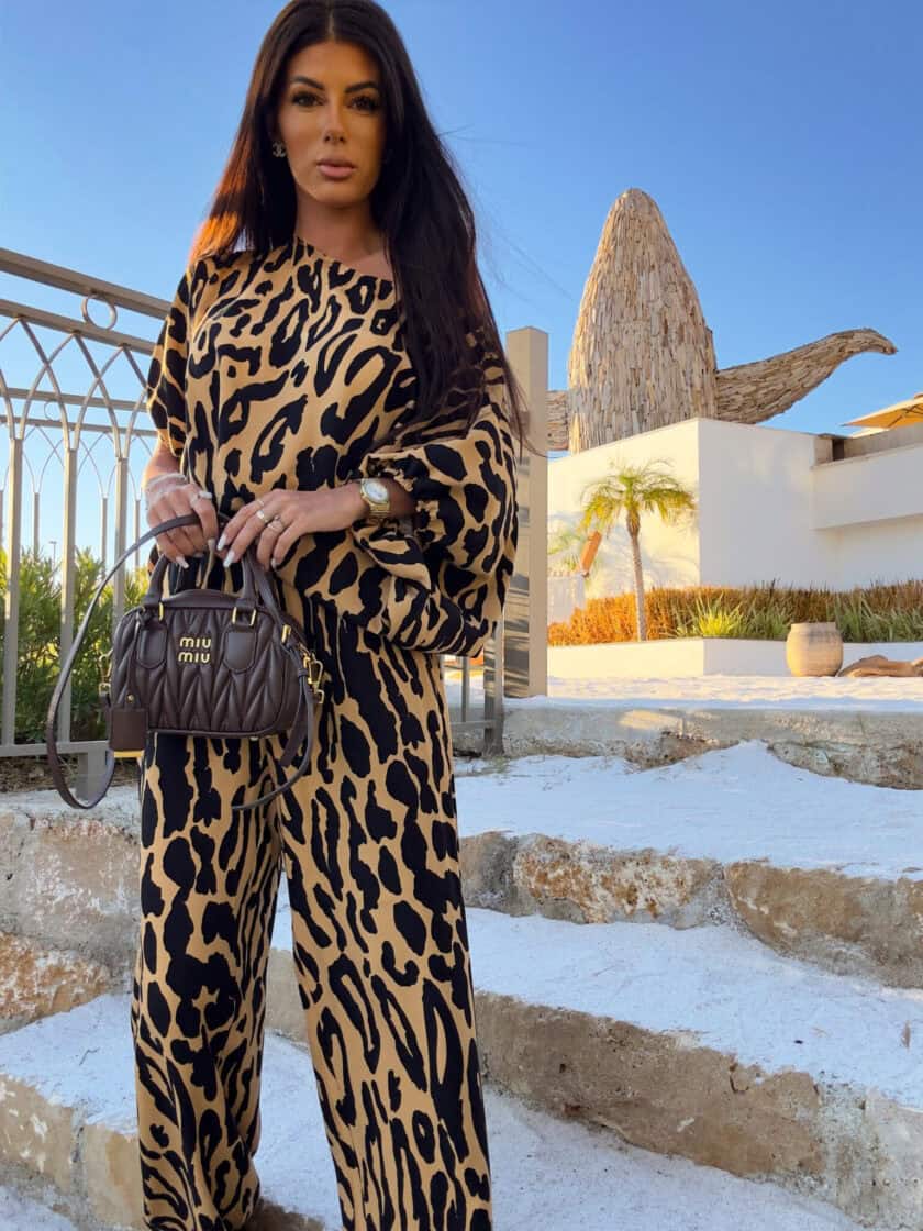 Komplet LUXE print pantera – beżowo-czarna - obrazek 8