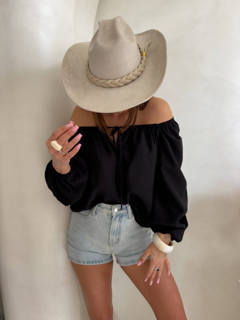 Bluzka LAURA – czarna - obrazek 12