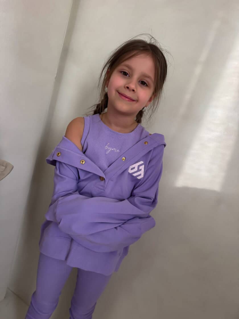 Komplet dziecięcy LAKI – fiolet - obrazek 7